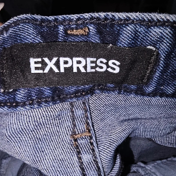 Express Cut Off Denim Shorts - Picture 3 of 5